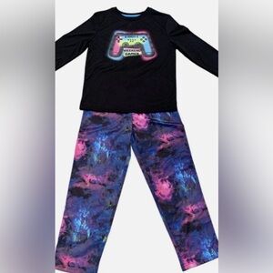 Cat and Jack boys XS pajamas set